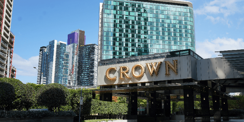 Crown can keep its Melbourne casino licence, according to regulators in Victoria.